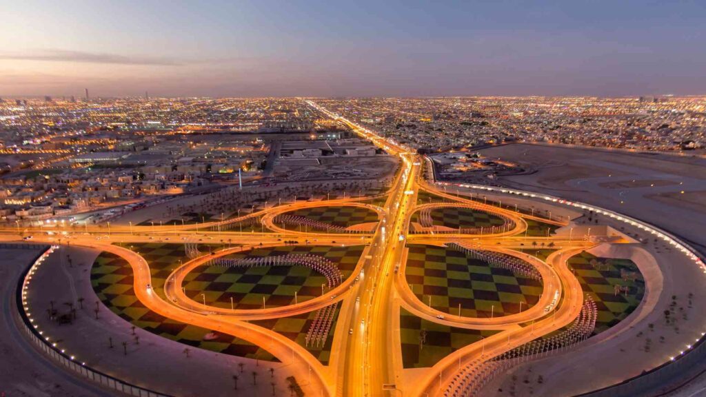 تاريخ اليوم الوطني السعودي: التحولات الاقتصادية منذ توحيد المملكة