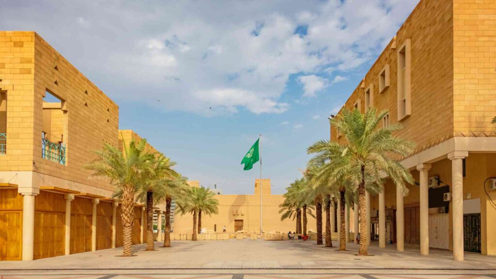 تاريخ اليوم الوطني السعودي: كيف تطور الاحتفال باليوم الوطني عبر الزمن؟
