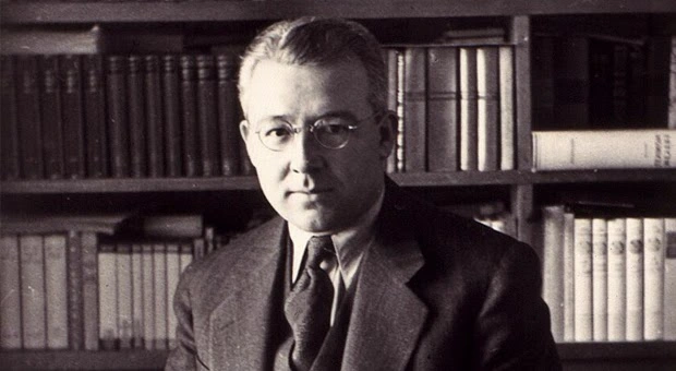 Kürk Mantolu Madonna Özeti Kürk Mantolu Madonna Özeti