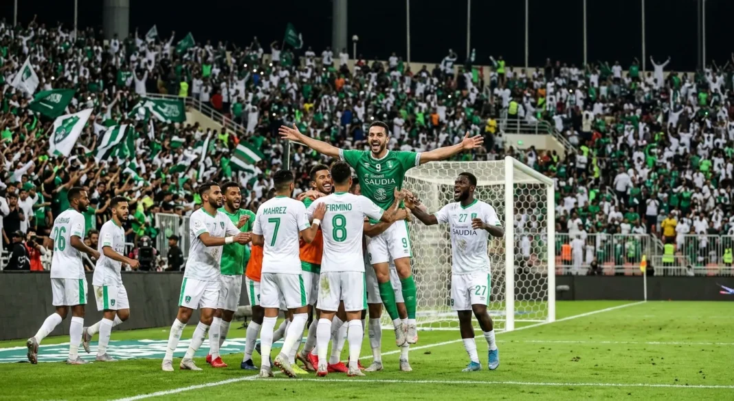 فرحة لاعبي الأهلي السعودي بالتأهل في بطولة كأس إنتركونتيننتال